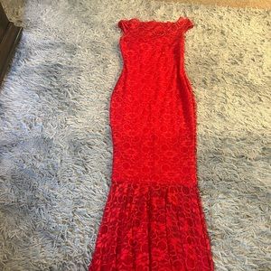 Red elegant long lace dress